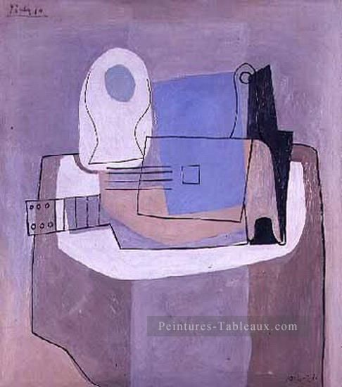 Guitare bouteille et compotier 1921 cubisme Pablo Picasso Peintures à l'huile